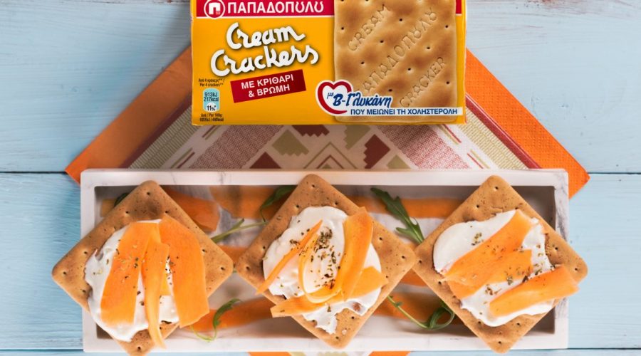 Top slider image for Υγιεινό γεύμα με Cream Crackers με κριθάρι, βρώμη & Β’–γλυκάνη, κατίκι και καρότο