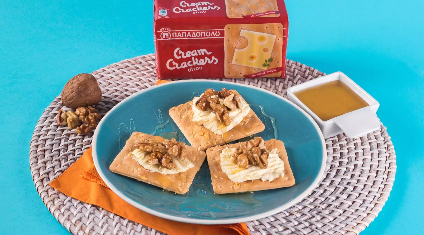 Top slider image for Θρεπτικό πρωϊνό με Cream Crackers Παπαδοπούλου