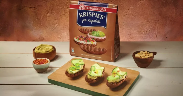 image for KRISPIES Παπαδοπούλου με χαρούπι, vegan ‘τυρί’ κρέμα με κάσιους και αβοκάντο, αγγούρι, λεμόνι και μπούκοβο