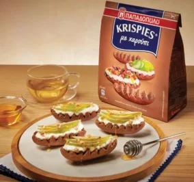 image for KRISPIES Παπαδοπούλου με χαρούπι, στραγγιστό γιαούρτι, αχλάδι, μέλι και φουντούκια
