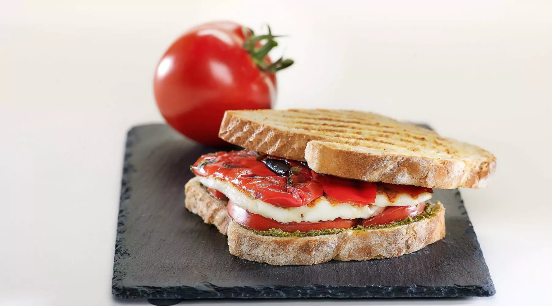 image for Veggie Πειρασμός με Ψωμί Χωριανό Παπαδοπούλου