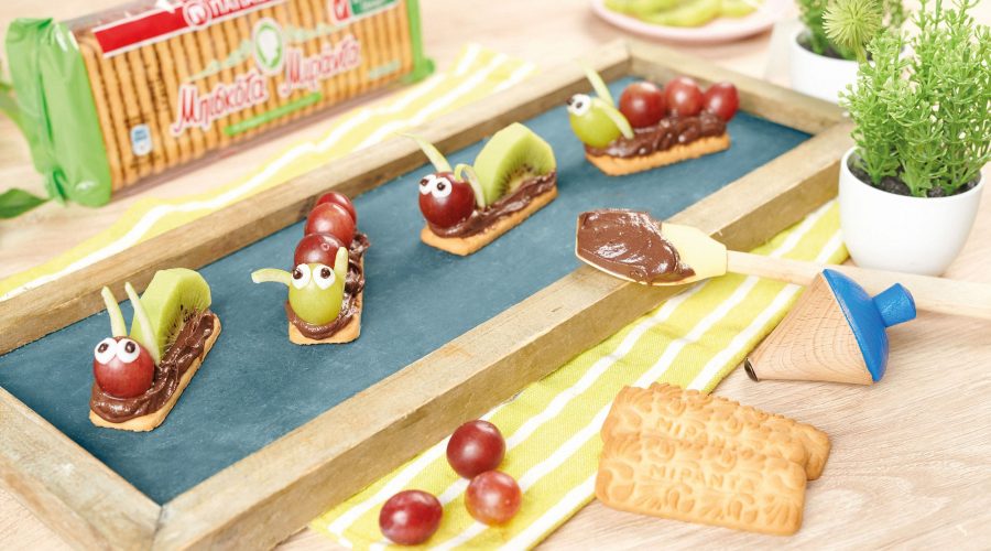 Top slider image for Μπουκίτσες με μπισκότα Μιράντα, ταχίνι κακάο και φρούτα