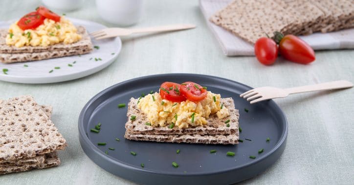 image for Δυναμωτικό πρωινό με THINS και scrambled eggs