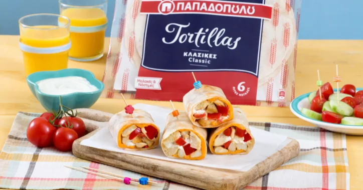 image for Τορτίγιες με τυρί cheddar, κοτόπουλο και ντομάτα